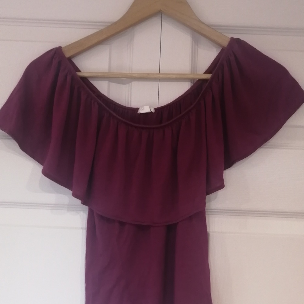 GARAGE Off Shoulder Ruffle Cropped Top NWOT - Picture 2 of 4